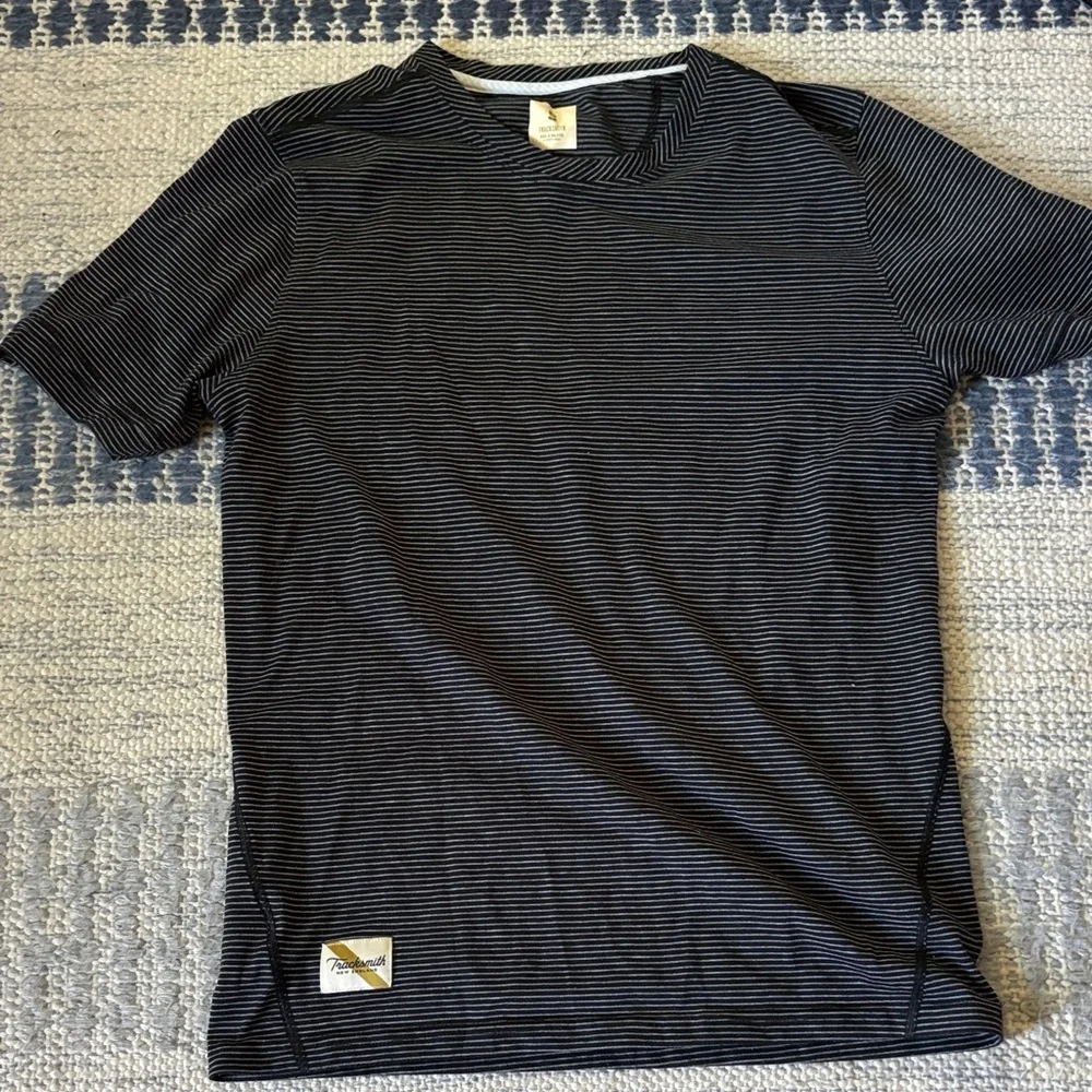 Tracksmith Black and Gray Thin-Stripe Short Sleeve Crewneck - Picture 1 of 3